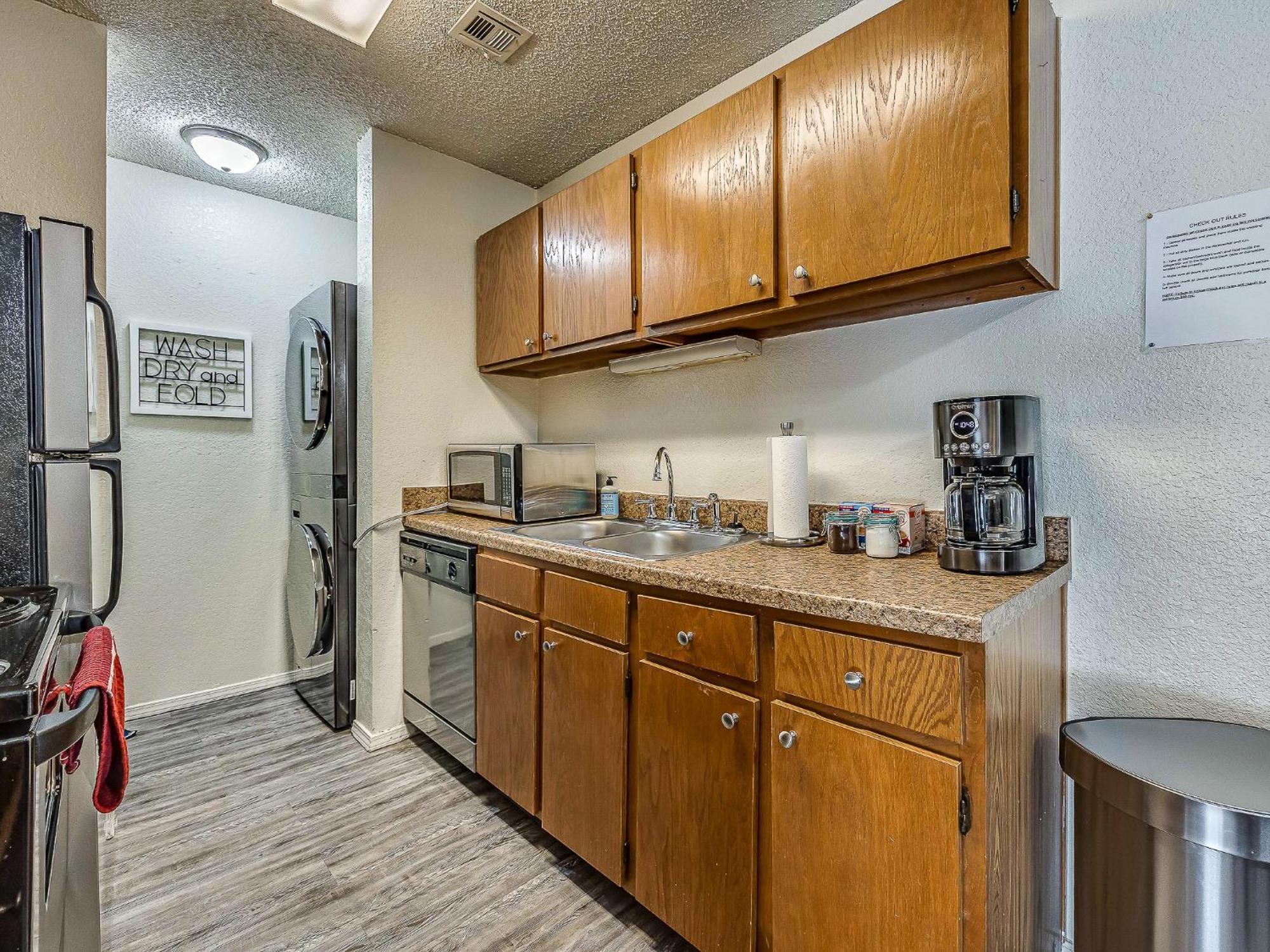 Ou Sooner, Pool & Gym, Bbq, Netflix, 100Mb Internet, Lg Washer & Dryer, Close To Ou! 诺曼 外观 照片