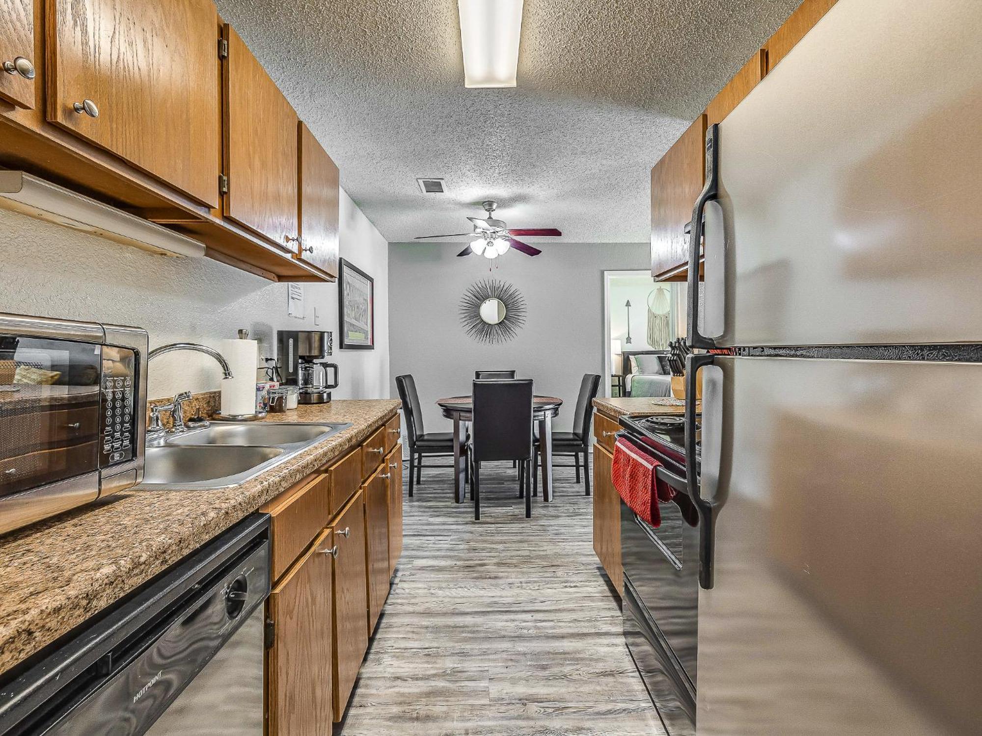 Ou Sooner, Pool & Gym, Bbq, Netflix, 100Mb Internet, Lg Washer & Dryer, Close To Ou! 诺曼 外观 照片