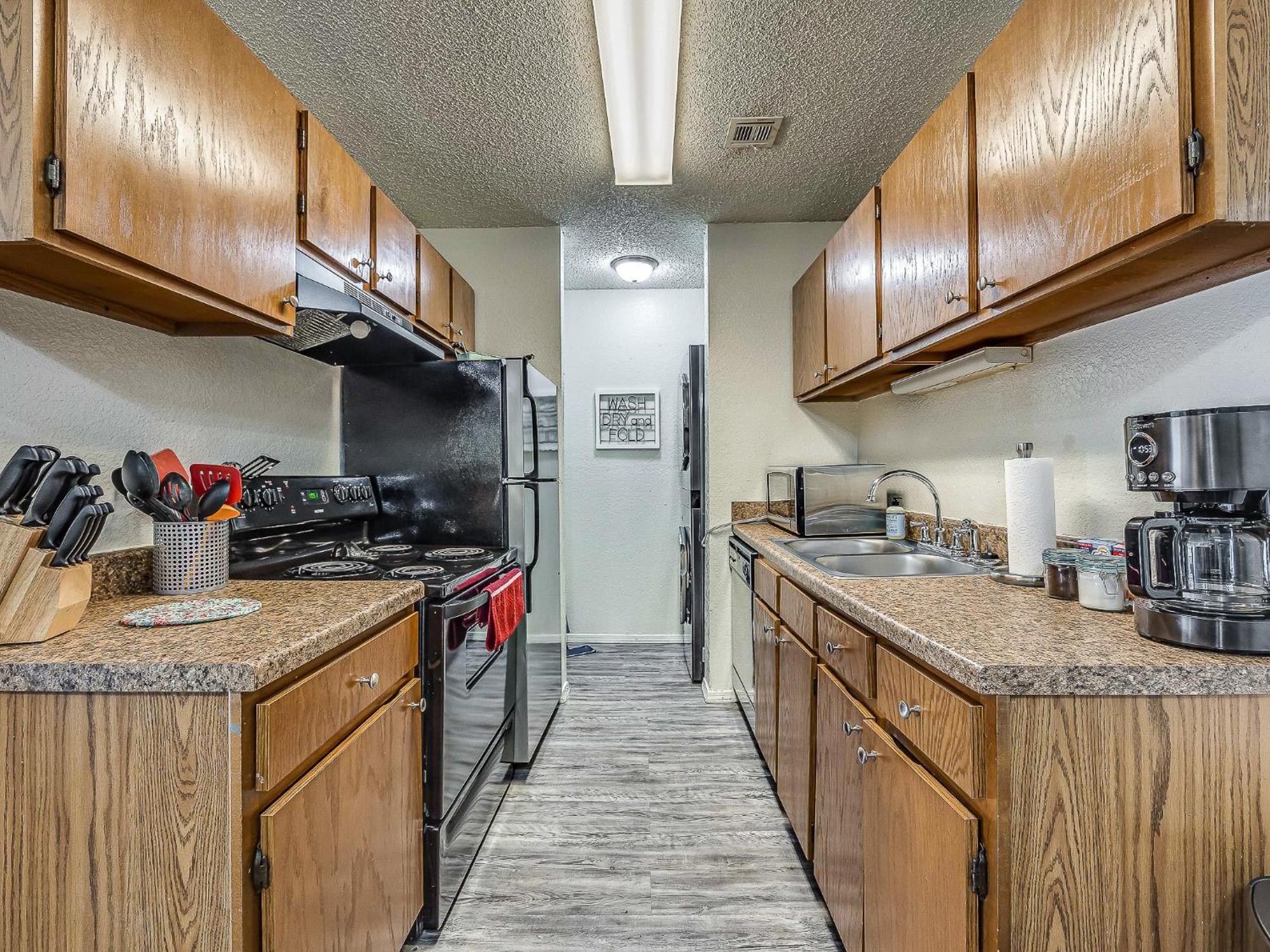 Ou Sooner, Pool & Gym, Bbq, Netflix, 100Mb Internet, Lg Washer & Dryer, Close To Ou! 诺曼 外观 照片